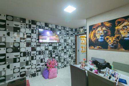 Apartamento à venda com 2 quartos, 50m² em Floramar, Belo Horizonte