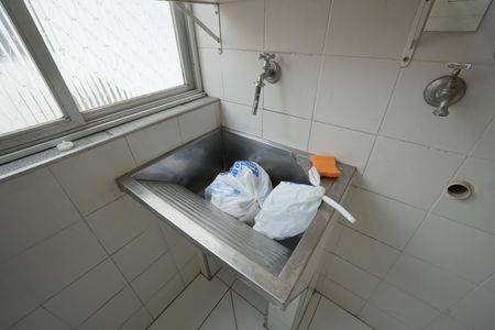 Apartamento para alugar com 67m², 2 quartos e sem vagaÁrea de Serviço