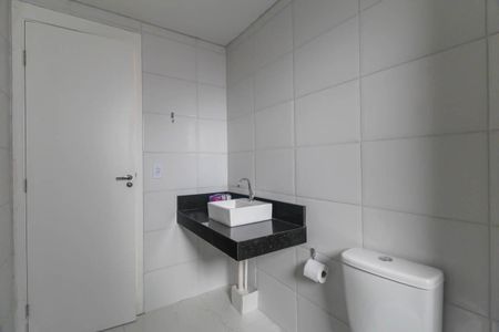 Apartamento para alugar com 49m², 2 quartos e sem vagaBanheiro