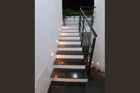 Kitnet/Studio para alugar com 1 quarto, 17m² em Vila Caputera, Mogi das Cruzes