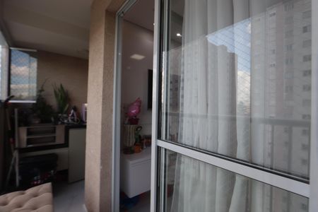 Varanda de apartamento à venda com 2 quartos, 42m² em Sítio da Figueira, São Paulo