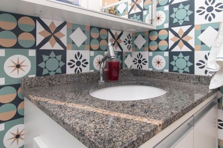 Apartamento à venda com 67m², 3 quartos e 1 vaga Apartamento à venda com 67m², 3 quartos e 1 vagaBanheiro