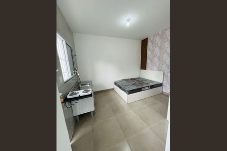 Sala/Quarto de kitnet/studio para alugar com 1 quarto, 17m² em Vila Caputera, Mogi das Cruzes