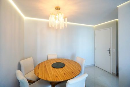 Apartamento à venda com 49m², 2 quartos e 1 vagaSala