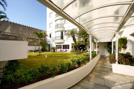 Apartamento à venda com 49m², 2 quartos e 1 vagaEntrada