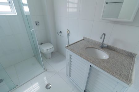 Apartamento para alugar com 67m², 2 quartos e sem vagaBanheiro