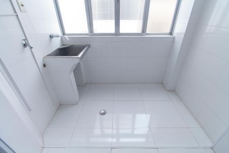 Apartamento para alugar com 67m², 2 quartos e sem vagaÁrea de Serviço