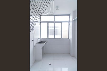 Apartamento para alugar com 67m², 2 quartos e sem vagaÁrea de Serviço