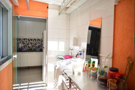 Apartamento para alugar com 72m², 2 quartos e 1 vagaÁrea de Serviço