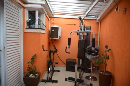 Apartamento para alugar com 72m², 2 quartos e 1 vagaSacada