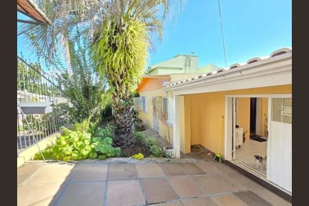 Casa à venda com 133m², 3 quartos e 2 vagasÁrea Externa 