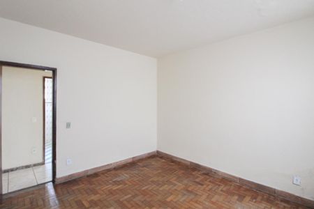 Casa à venda com 505m², 3 quartos e 2 vagasCasa 2 - Quarto 2