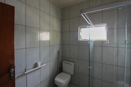 Casa à venda com 505m², 3 quartos e 2 vagasCasa 1 - Banheiro Social