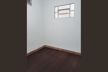 Casa à venda com 505m², 3 quartos e 2 vagasCasa 4