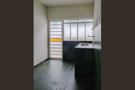 Casa à venda com 505m², 3 quartos e 2 vagasCasa 4