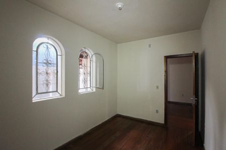 Casa à venda com 505m², 3 quartos e 2 vagasCasa 1 - Quarto 1