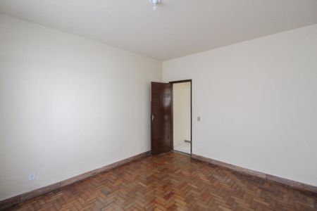 Casa à venda com 505m², 3 quartos e 2 vagasCasa 2 - Quarto 2