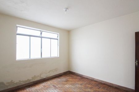 Casa à venda com 505m², 3 quartos e 2 vagasCasa 2 - Quarto 2