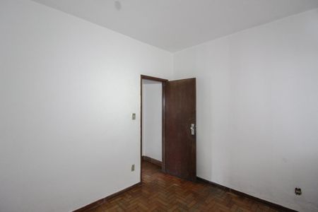 Casa à venda com 505m², 3 quartos e 2 vagasCasa 3 - Quarto 1