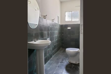 Casa à venda com 505m², 3 quartos e 2 vagasCasa 4