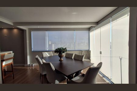 Apartamento à venda com 170m², 4 quartos e 2 vagasSala de jantar