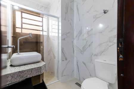 Casa para alugar com 300m², 4 quartos e 2 vagasBanheiro Social