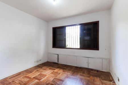 Casa para alugar com 300m², 4 quartos e 2 vagasQuarto 3 - Suíte