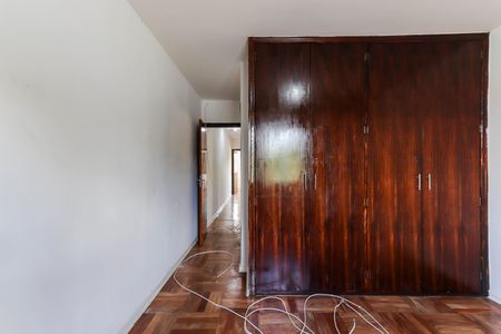 Casa para alugar com 300m², 4 quartos e 2 vagasQuarto 3 - Suíte