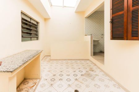 Casa para alugar com 300m², 4 quartos e 2 vagasQuintal / Lavanderia