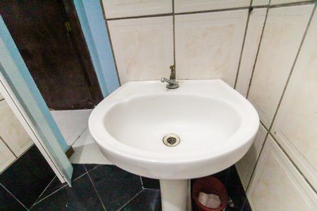 Casa para alugar com 60m², 1 quarto e sem vagaBanheiro