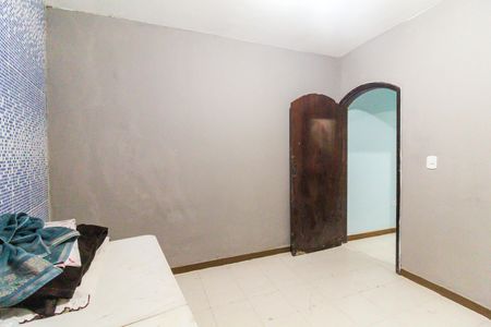 Casa para alugar com 60m², 1 quarto e sem vagaQuarto