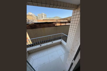 Apartamento para alugar com 79m², 3 quartos e 1 vaga