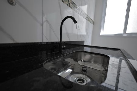 Sala / Cozinha de apartamento para alugar com 1 quarto, 30m² em Parque Novo Oratório, Santo André