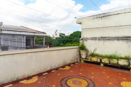 Casa para alugar com 106m², 3 quartos e 1 vaga Casa para alugar com 106m², 3 quartos e 1 vagaVaranda