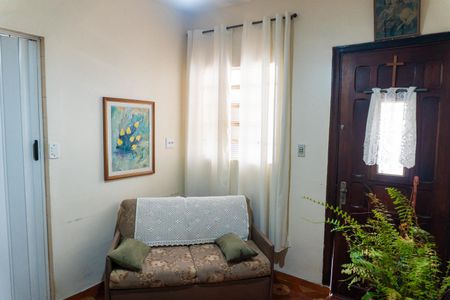 Sala de casa à venda com 3 quartos, 106m² em Vila Campestre, São Paulo