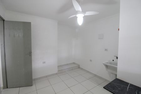 Quarto 1 de kitnet/studio para alugar com 1 quarto, 30m² em Rolinópolis, São Paulo