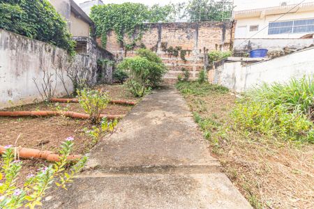 Casa à venda com 264m², 2 quartos e 1 vagaÁrea de Serviço e Quintal