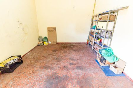 Casa à venda com 264m², 2 quartos e 1 vagaGaragem