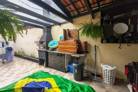 Quintal de casa para alugar com 2 quartos, 125m² em Jardim Imperador, Praia Grande