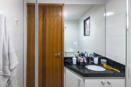 Casa para alugar com 125m², 2 quartos e 2 vagasBanheiro da Suíte