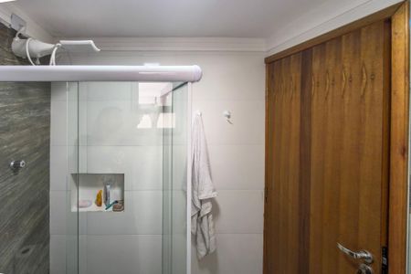 Casa para alugar com 125m², 2 quartos e 2 vagasBanheiro da Suíte