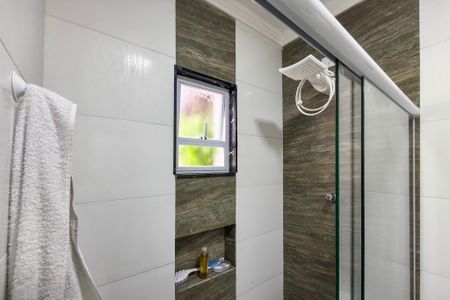 Casa para alugar com 125m², 2 quartos e 2 vagasBanheiro 