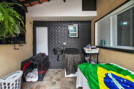 Área de Serviço de casa para alugar com 2 quartos, 125m² em Jardim Imperador, Praia Grande