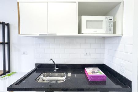 Cozinha de kitnet/studio para alugar com 1 quarto, 22m² em Pinheiros, São Paulo