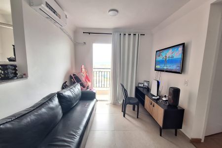 Sala de apartamento para alugar com 2 quartos, 48m² em Figueira, Duque de Caxias