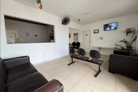 Casa à venda com 272m², 2 quartos e 3 vagas Casa à venda com 272m², 2 quartos e 3 vagasFoto 06