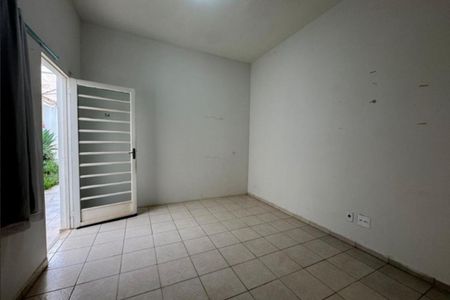 Casa à venda com 272m², 2 quartos e 3 vagas Casa à venda com 272m², 2 quartos e 3 vagasFoto 38
