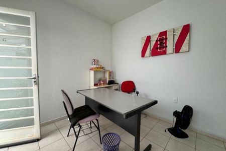 Casa à venda com 272m², 2 quartos e 3 vagas Casa à venda com 272m², 2 quartos e 3 vagasFoto 49