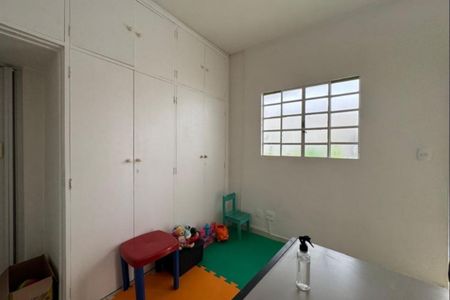 Casa à venda com 272m², 2 quartos e 3 vagas Casa à venda com 272m², 2 quartos e 3 vagasFoto 51