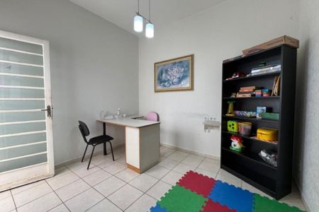 Casa à venda com 272m², 2 quartos e 3 vagas Casa à venda com 272m², 2 quartos e 3 vagasFoto 29